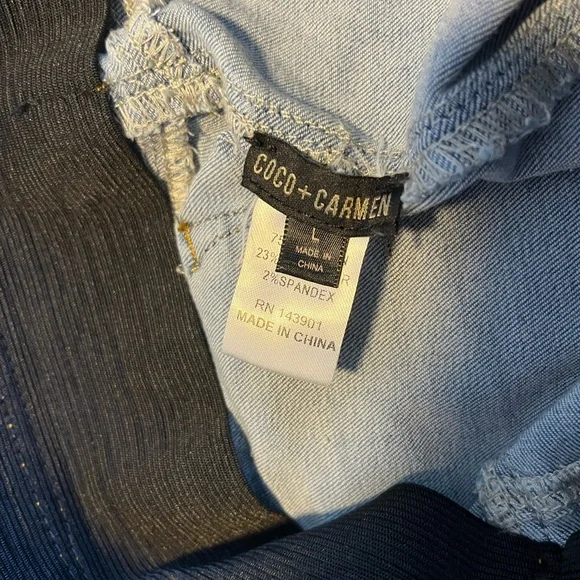 Coco & Carmen Jeans - Picture 6 of 6